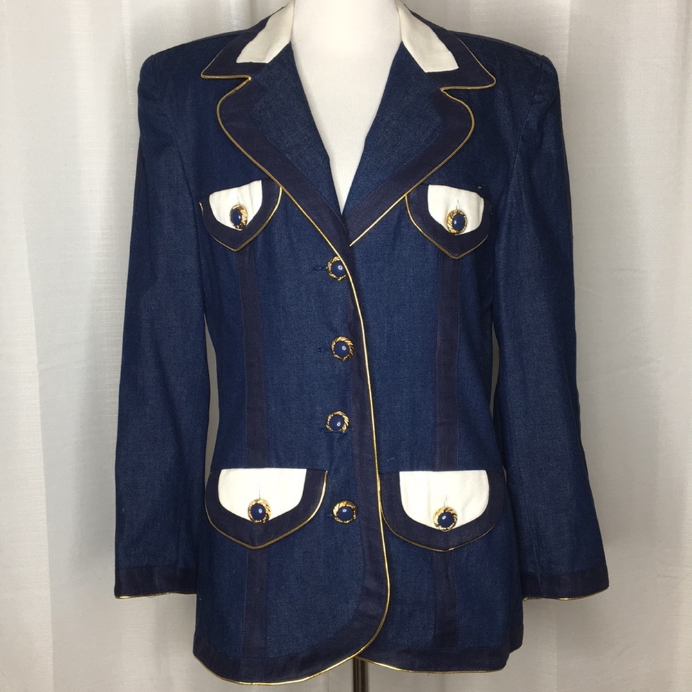 Roni Blanshay Blazer. An elevated denim Look